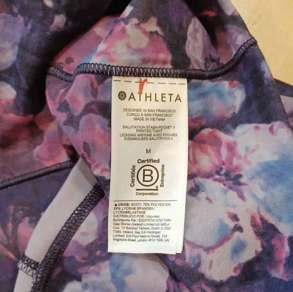 NWOT Athleta Salutation Stash Pocket II Printed 7/8 Tight Dappled Purple Bloom M - Picture 10 of 10